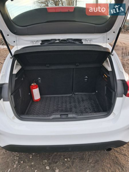 Хэтчбек Ford Focus 2019 в Киеве