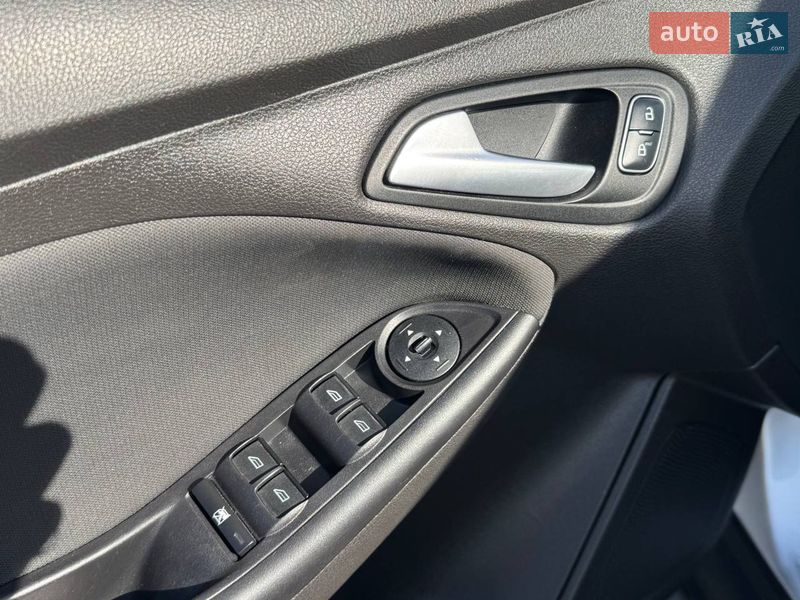 Хетчбек Ford Focus 2016 в Львові