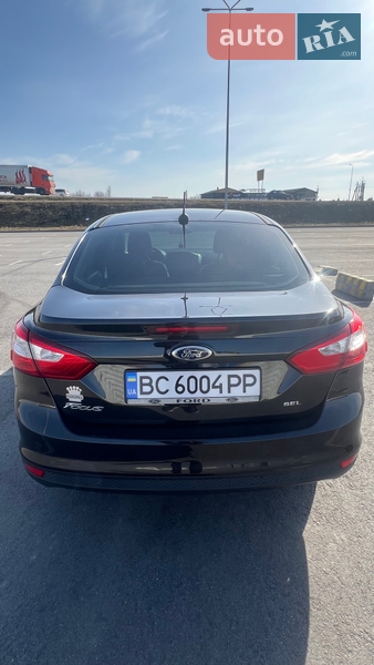 Седан Ford Focus 2011 в Львове