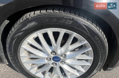 Седан Ford Focus 2011 в Львове