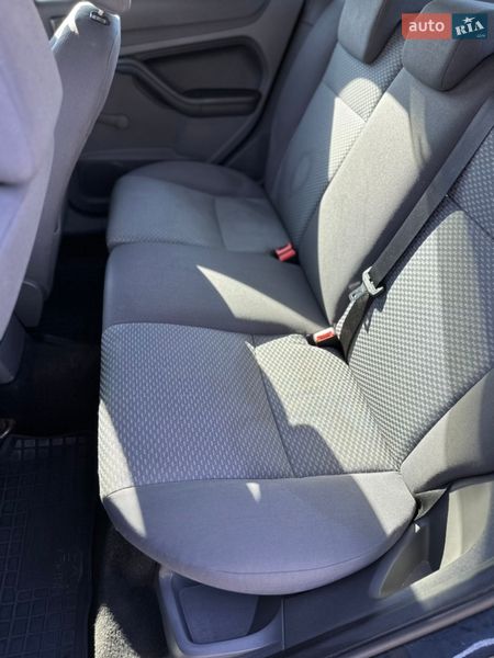 Хетчбек Ford Focus 2006 в Самборі