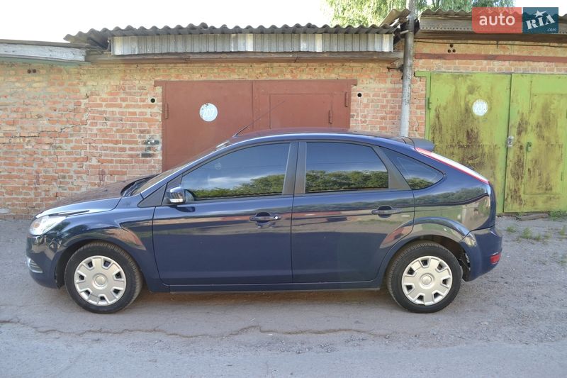 Хетчбек Ford Focus 2008 в Чернігові