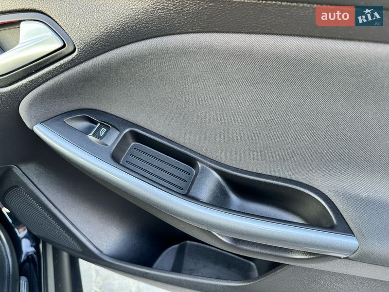 Универсал Ford Focus 2013 в Стрые