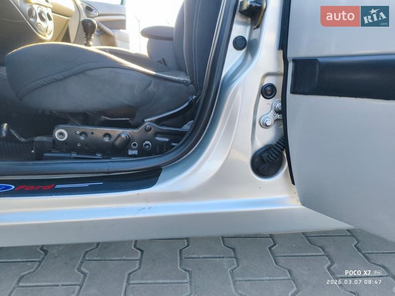 Хэтчбек Ford Focus 2002 в Одессе