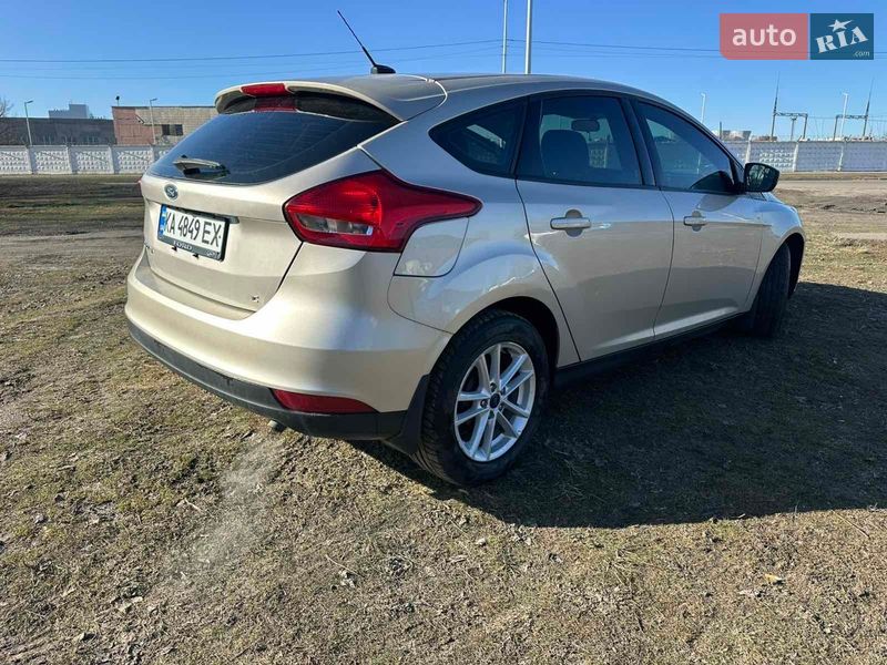 Хэтчбек Ford Focus 2017 в Киеве