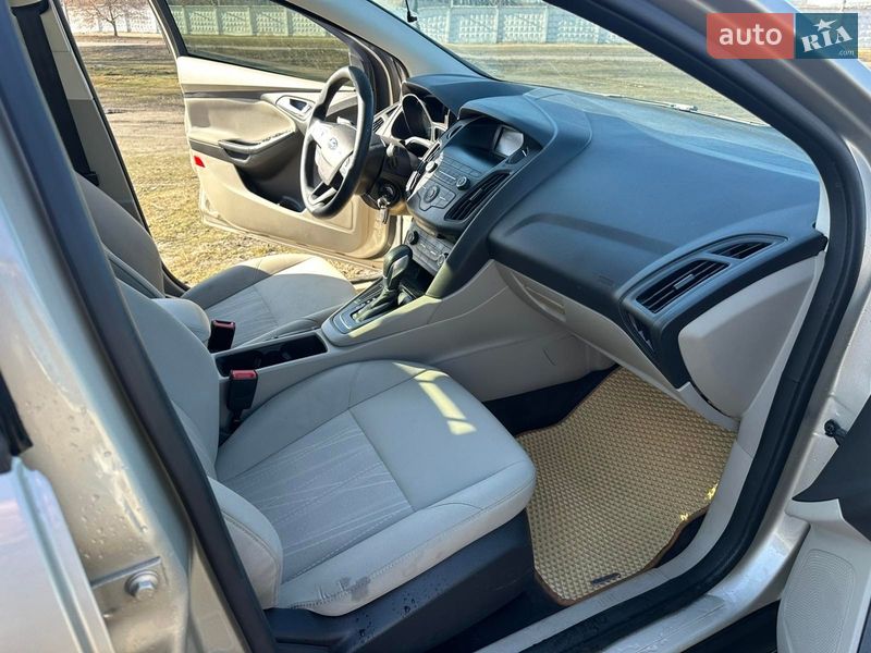 Хэтчбек Ford Focus 2017 в Киеве
