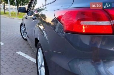 Седан Ford Focus 2015 в Львове