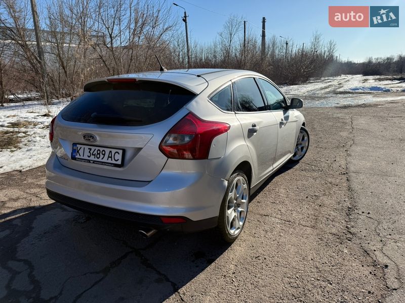 Хетчбек Ford Focus 2011 в Прилуках