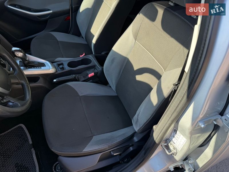 Хетчбек Ford Focus 2011 в Прилуках