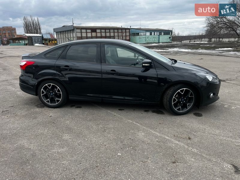 Седан Ford Focus 2014 в Маньковке