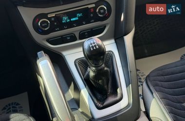 Хэтчбек Ford Focus 2013 в Киеве