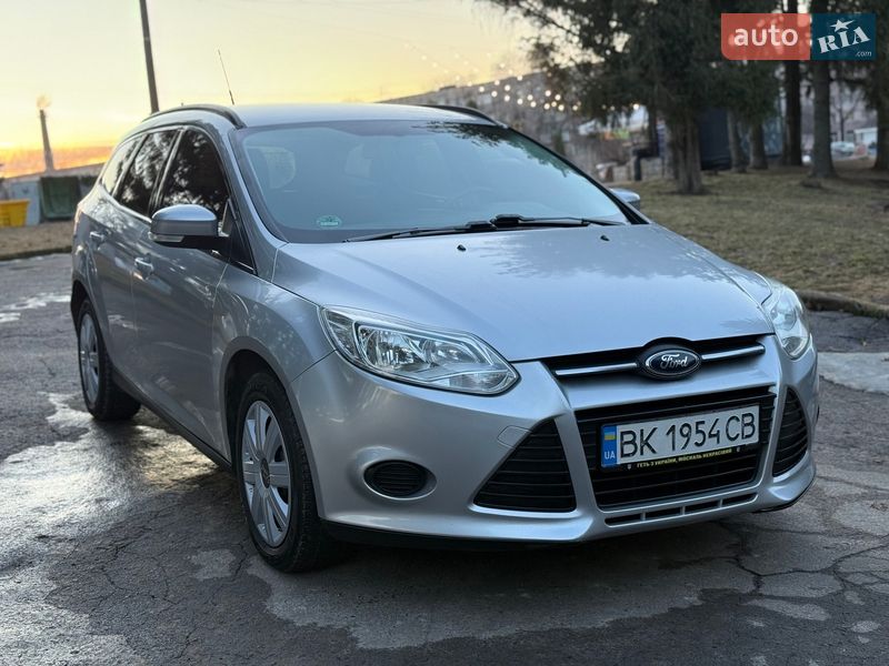 Универсал Ford Focus 2011 в Ровно