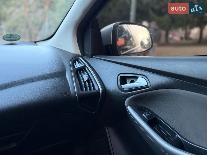 Универсал Ford Focus 2011 в Ровно