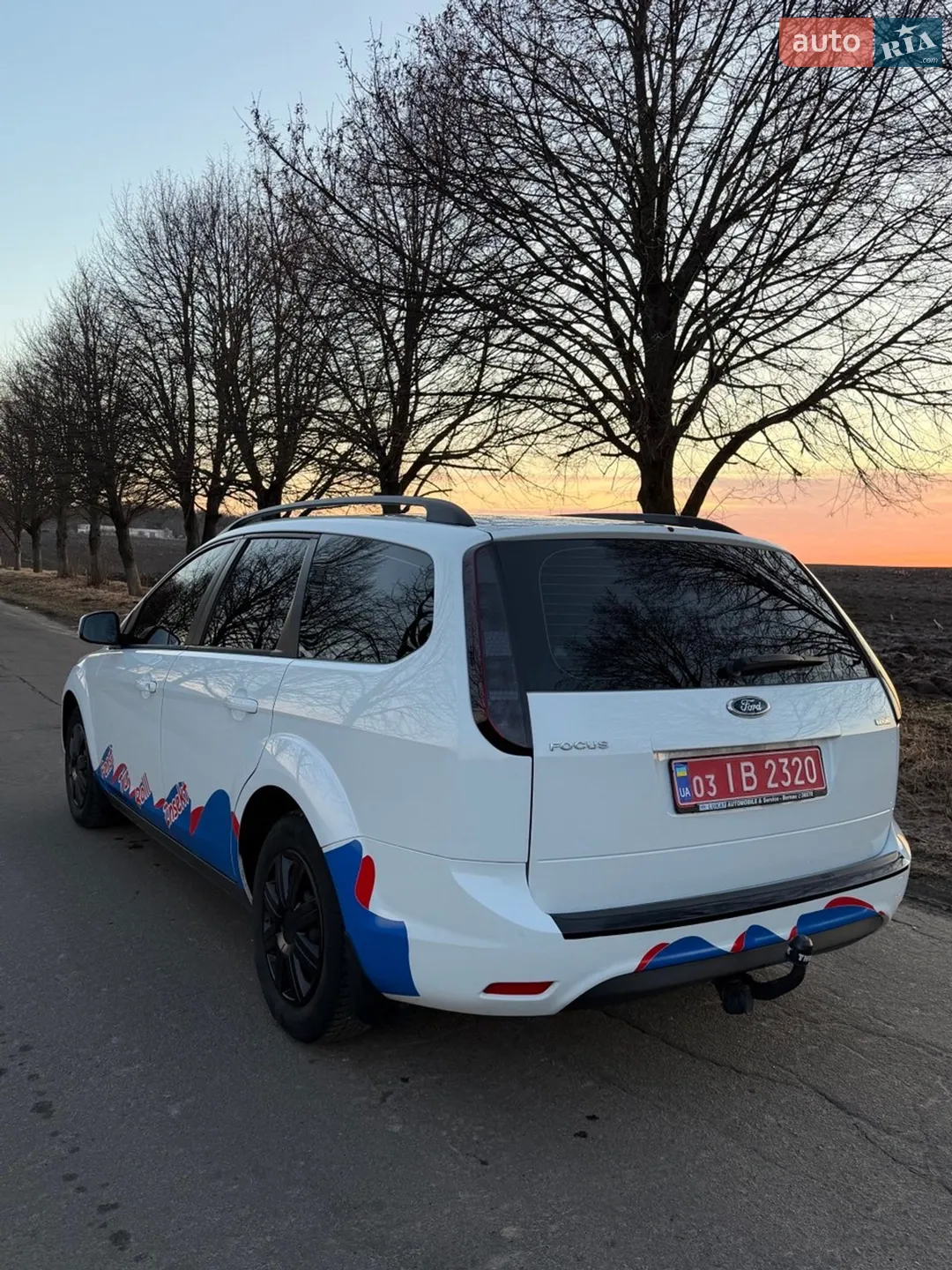 2010 Ford Focus - мініатюра 18