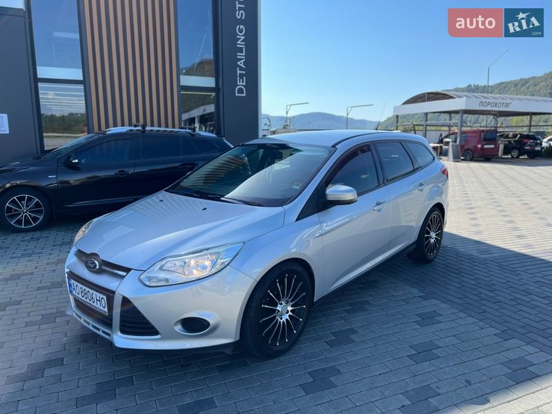 Универсал Ford Focus 2012 в Хусте