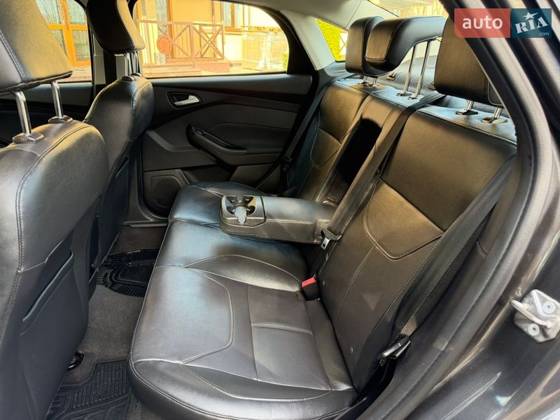 Седан Ford Focus 2015 в Луцке