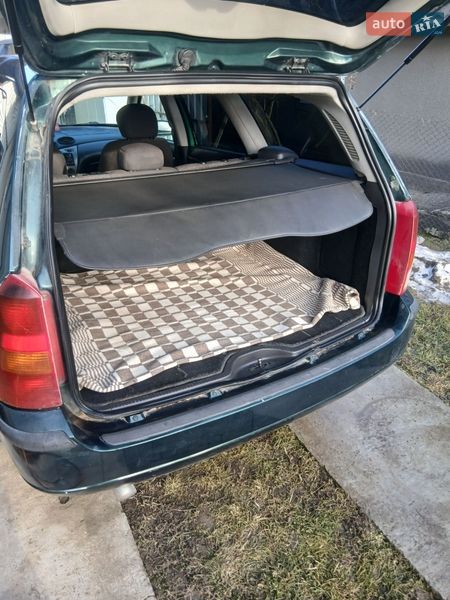 Універсал Ford Focus 2004 в Новоселиці фото 7 Універсал Ford Focus 2004 в Новоселиці