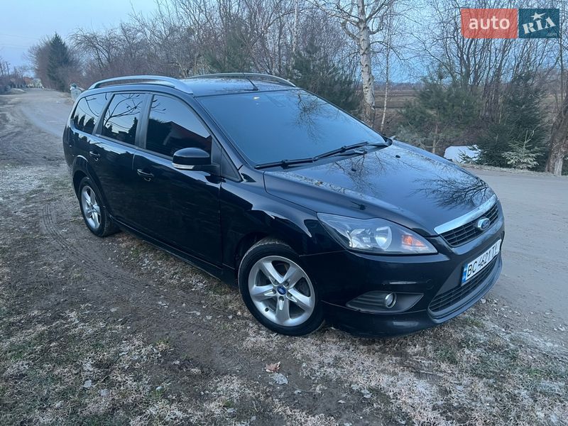 Универсал Ford Focus 2010 в Рудниках