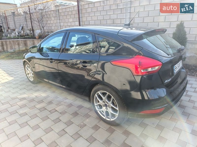 Хетчбек Ford Focus 2015 в Одесі