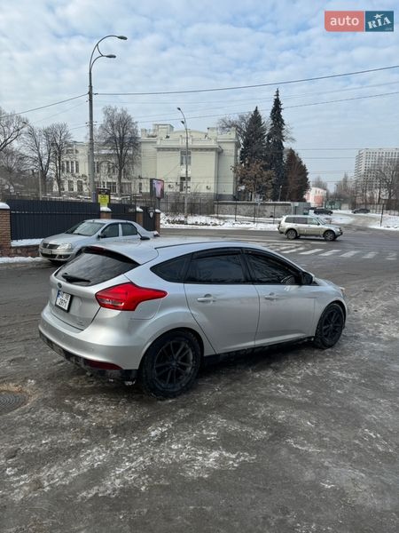 Хэтчбек Ford Focus 2015 в Черкассах