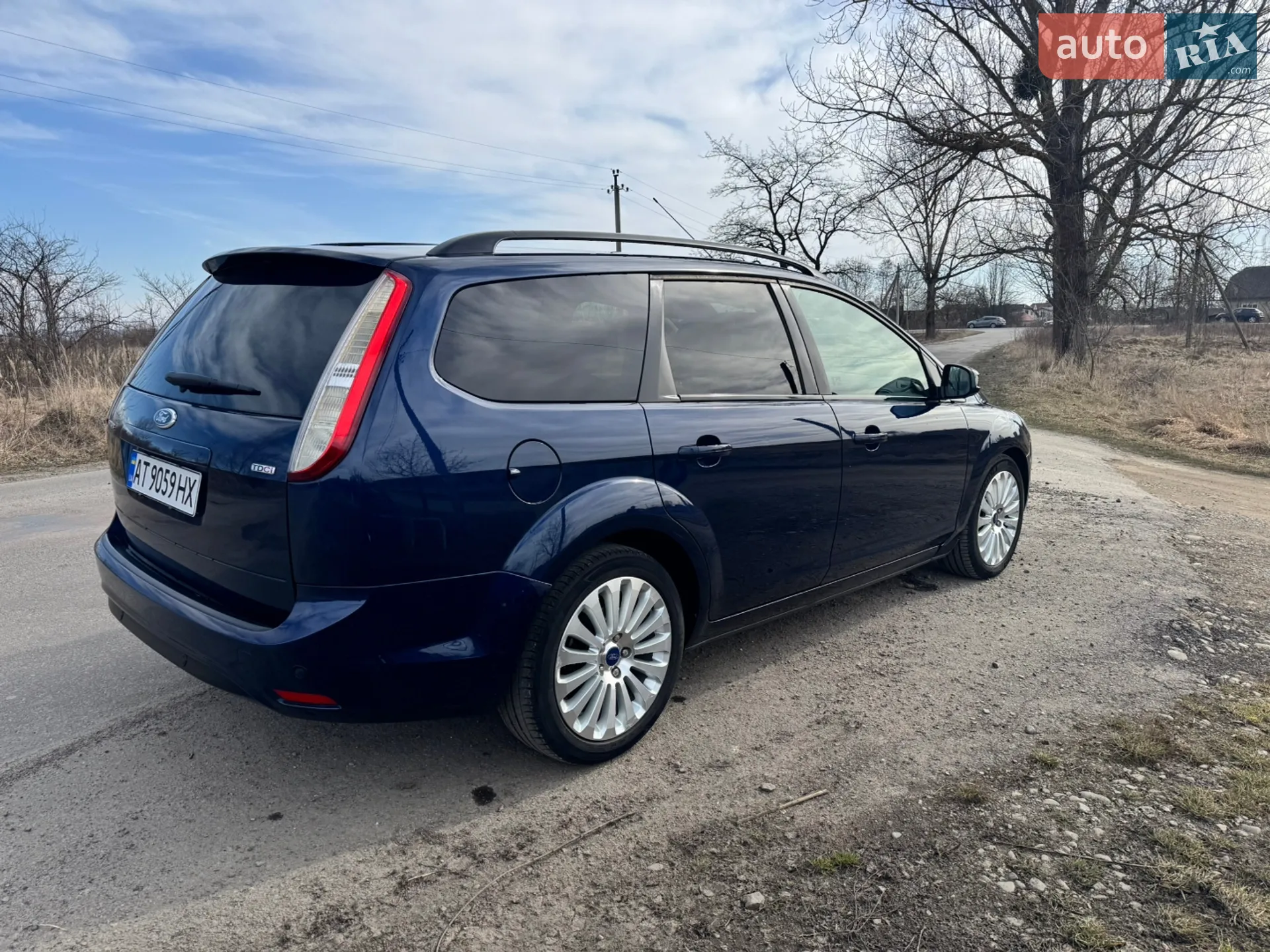 2010 Ford Focus - мініатюра 9