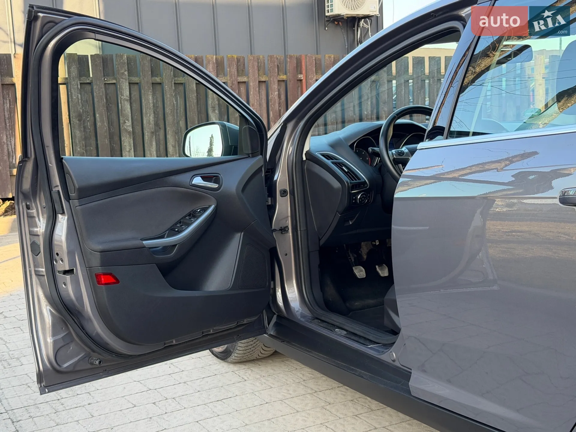 2012 Ford Focus - мініатюра 41