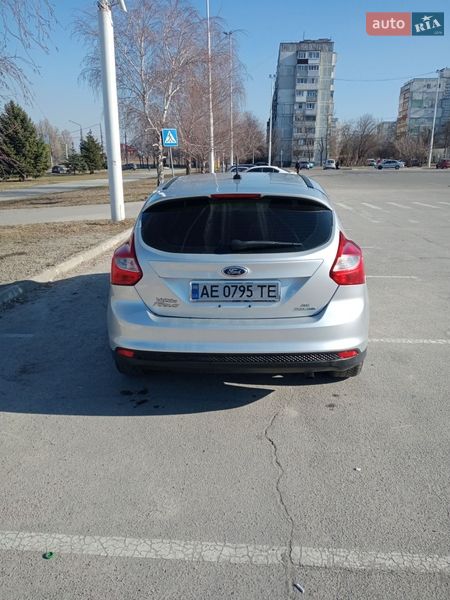 Хэтчбек Ford Focus 2014 в Запорожье