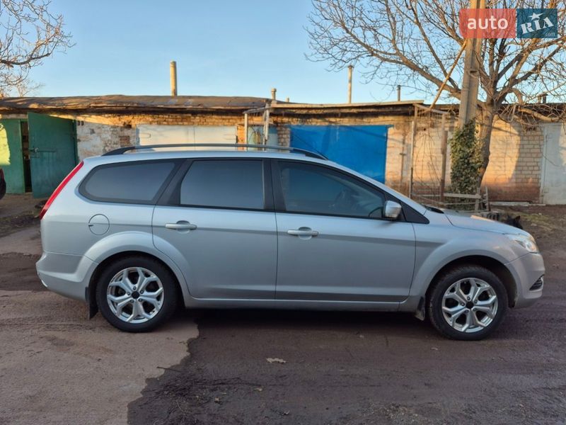 Універсал Ford Focus 2011 в Кривому Розі