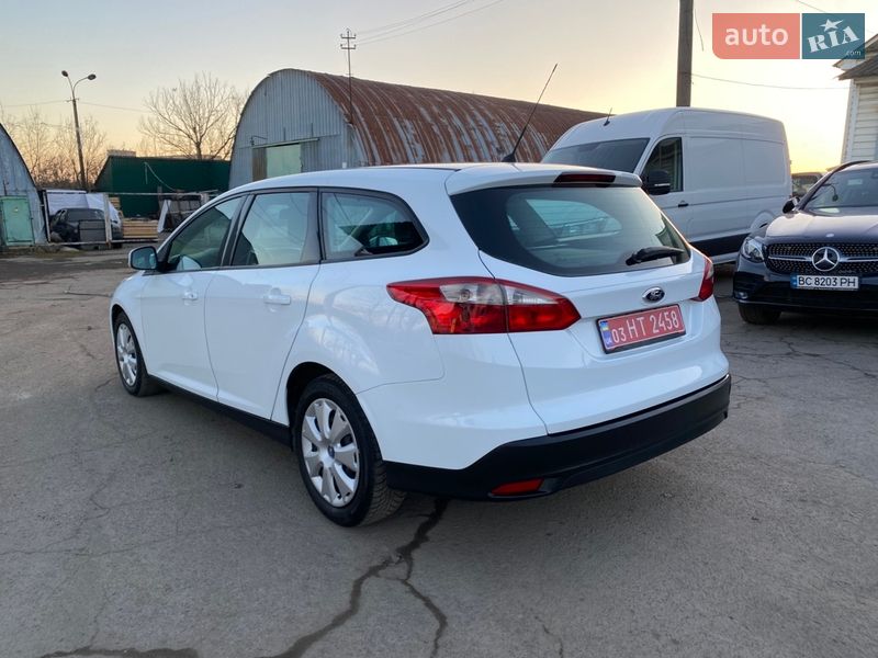 Универсал Ford Focus 2012 в Ровно
