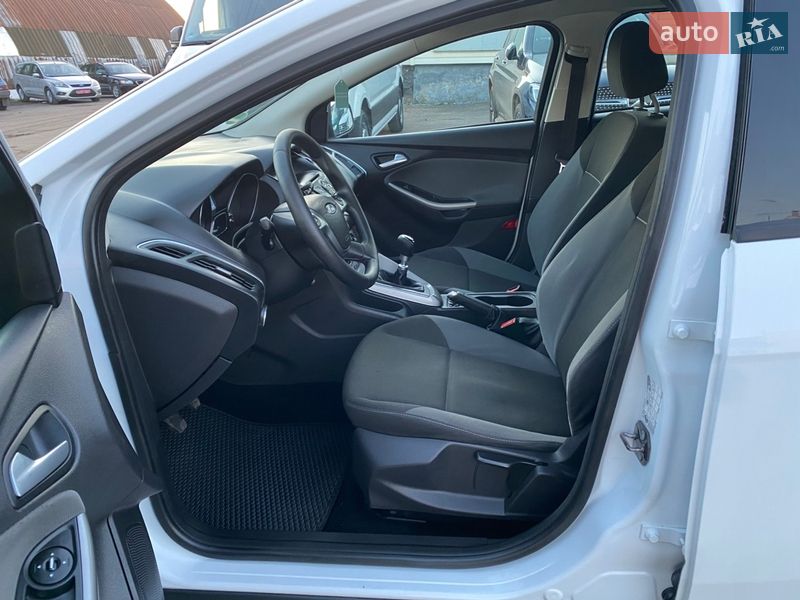 Универсал Ford Focus 2012 в Ровно
