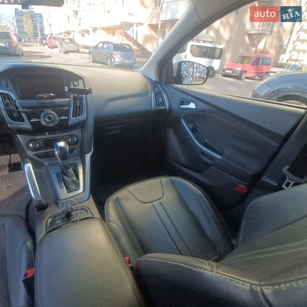 Хэтчбек Ford Focus 2013 в Киеве
