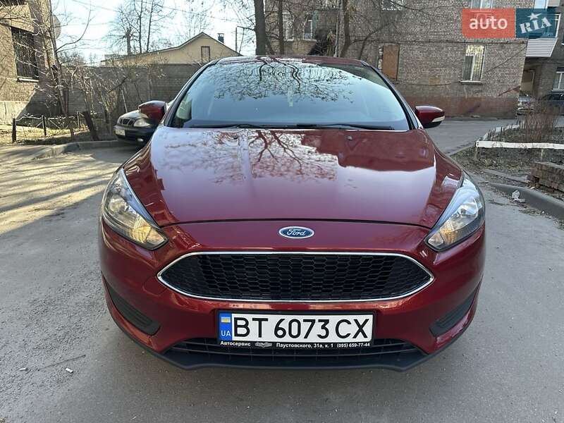 Хэтчбек Ford Focus 2017 в Днепре