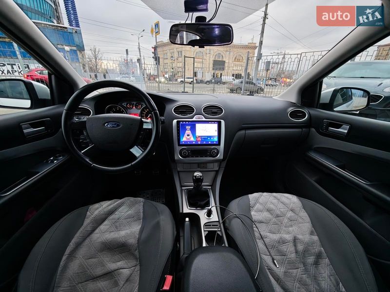 Хэтчбек Ford Focus 2010 в Харькове