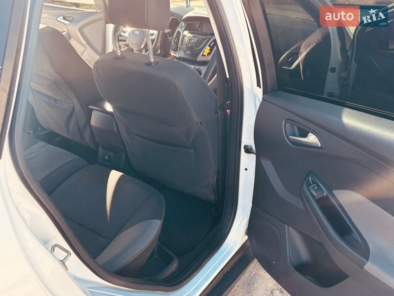 Универсал Ford Focus 2011 в Золочеве