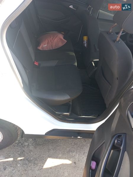 Универсал Ford Focus 2012 в Хырове