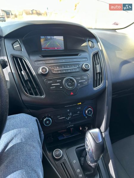 Хетчбек Ford Focus 2015 в Івано-Франківську