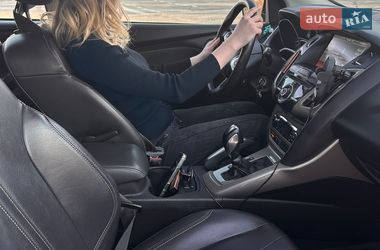 Хэтчбек Ford Focus 2011 в Запорожье