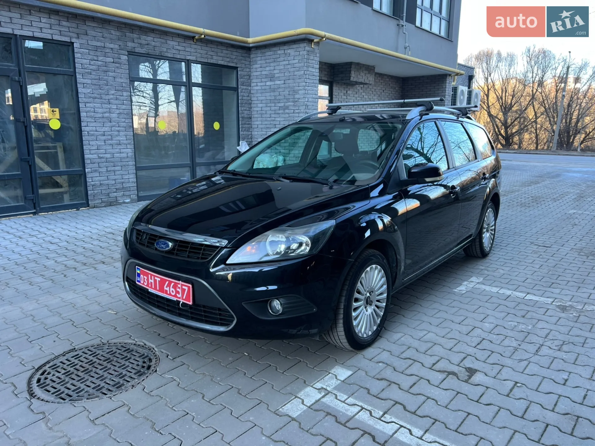 2010 Ford Focus - мініатюра 10