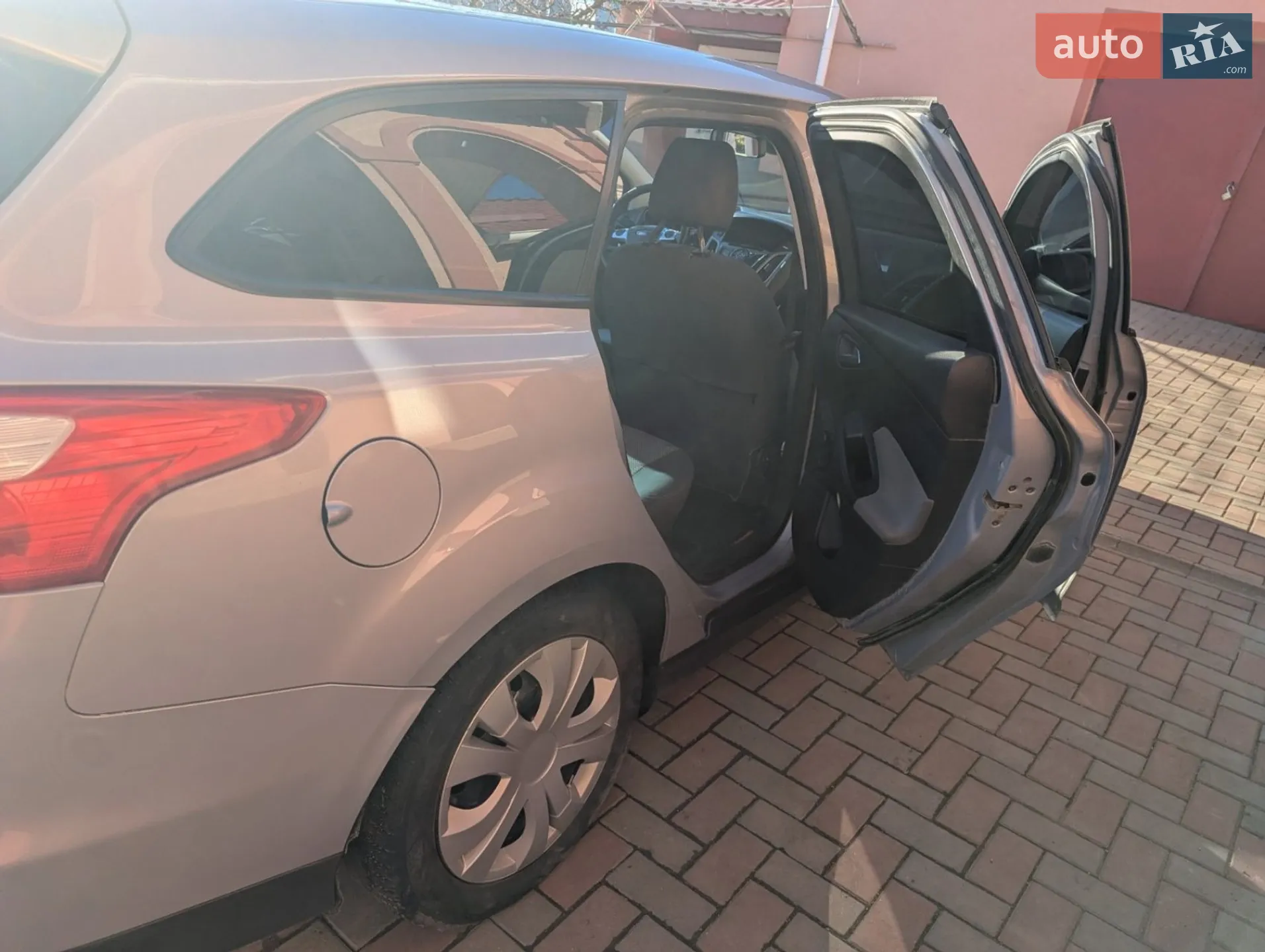 2011 Ford Focus - мініатюра 4
