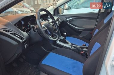 Хэтчбек Ford Focus 2014 в Киеве