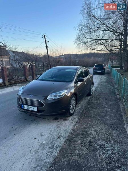 Хэтчбек Ford Focus 2018 в Львове