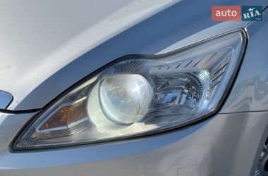 Хэтчбек Ford Focus 2008 в Львове