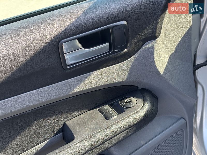 Хетчбек Ford Focus 2008 в Львові