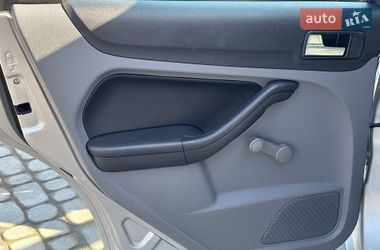 Хэтчбек Ford Focus 2008 в Львове