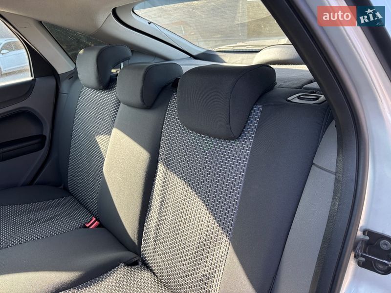 Хетчбек Ford Focus 2008 в Львові