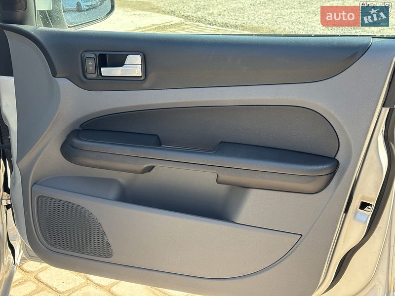 Хетчбек Ford Focus 2008 в Львові