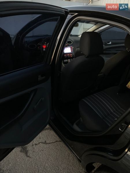 Хэтчбек Ford Focus 2008 в Александрие