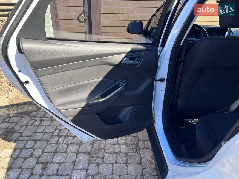 Хэтчбек Ford Focus 2017 в Харькове