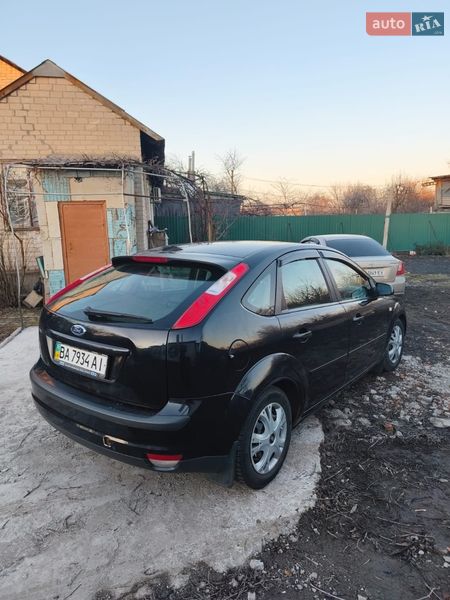 Хэтчбек Ford Focus 2007 в Днепре