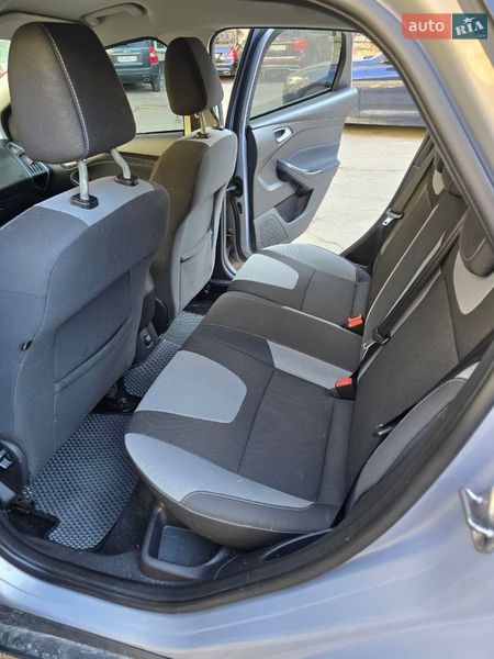 Хэтчбек Ford Focus 2013 в Киеве
